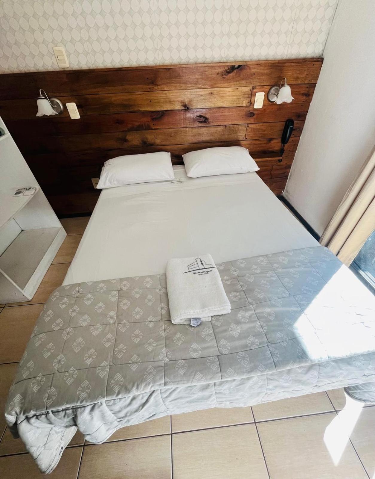 Hotel Mirador Del Dayman Termas del Daymán Екстериор снимка
